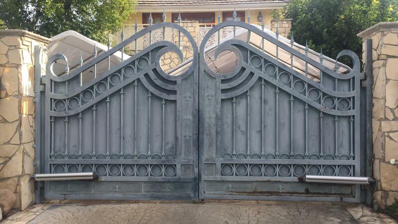 Automatic Gate Installation 